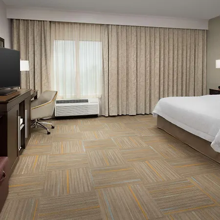 Hampton Inn & Suites Phoenix / Tempe